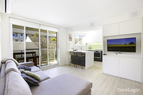 Property photo of 5/52 Carrington Parade Curl Curl NSW 2096