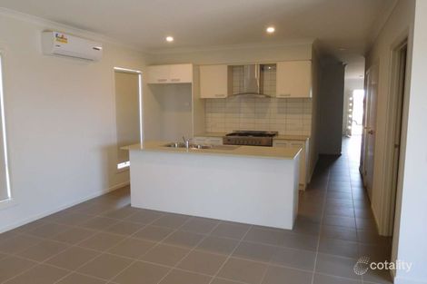 Property photo of 47 Grandvista Boulevard Werribee VIC 3030