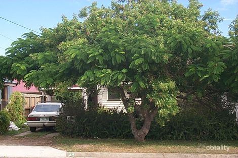 23 Caroline St, Woody Point, QLD 4019