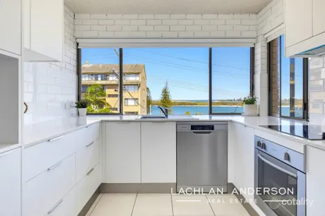 Property photo of 3/33 Leeding Terrace Caloundra QLD 4551