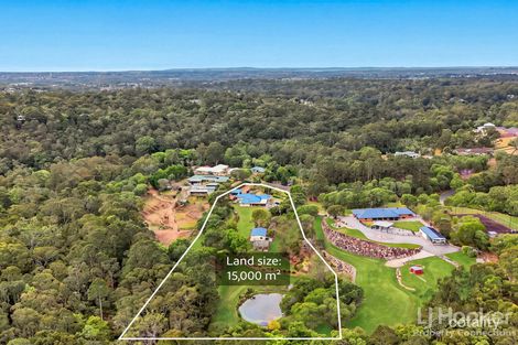 37 FOREST RD, CASHMERE, QLD 4500