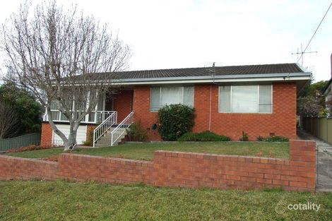 7 Parbery Cres, Bega, NSW 2550