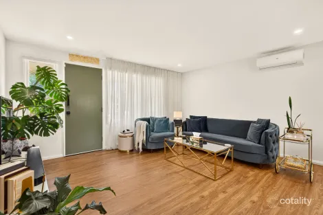 Property photo of 8 Judith Anderson Drive Doonside NSW 2767