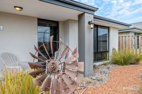 Property photo of 7 Coton Square The Vines WA 6069