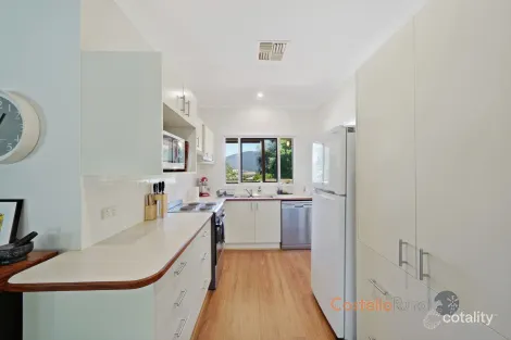 Property photo of 52 Towong Road Corryong VIC 3707