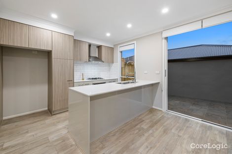 Property photo of 9A Townley Boulevard Werribee VIC 3030