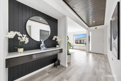 Property photo of 15 Tapioca Street Manor Lakes VIC 3024