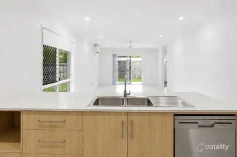 Property photo of 246 Pinnacle Drive Rasmussen QLD 4815