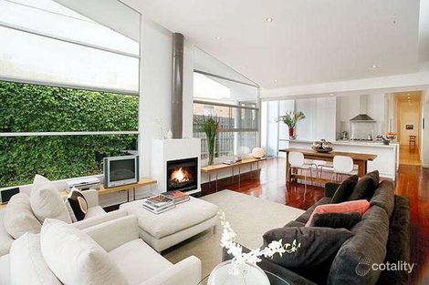 Property photo of 11 Sutherland Road Armadale VIC 3143