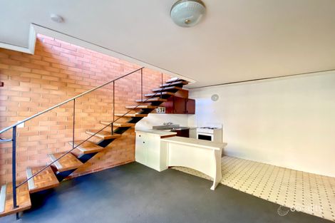 Property photo of 8/375 Neerim Road Carnegie VIC 3163