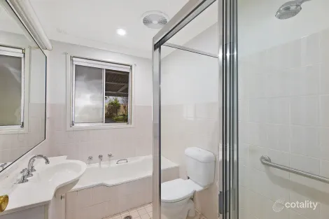 Property photo of 3 Kingfisher Place Tumbi Umbi NSW 2261