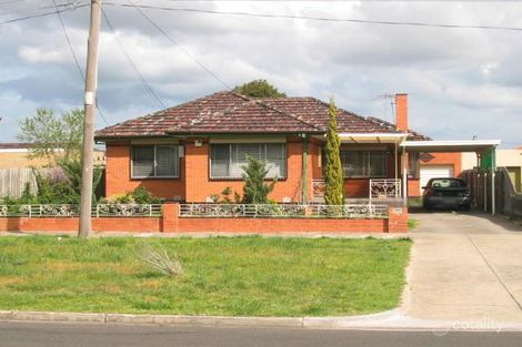 17 Clarendon St, Avondale Heights, VIC 3034