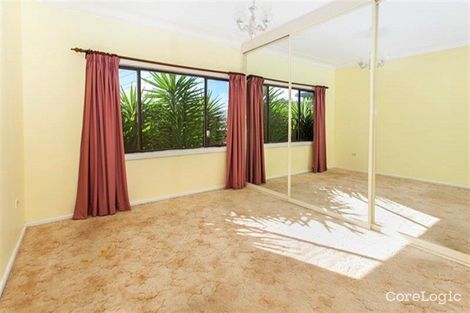 Property photo of 17 Leigh Crescent Unanderra NSW 2526