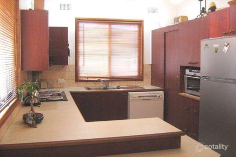 Property photo of 32 Darwin Road Campbelltown NSW 2560