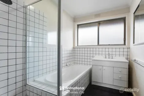 Property photo of 24 Cappella Court Glen Waverley VIC 3150