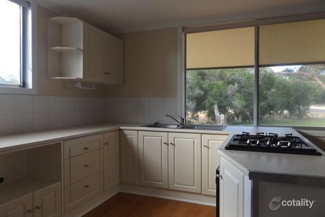 7 Vivonne Ave, Kingscote, SA 5223