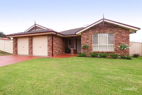 24 Baynton Pl, St Helens Park, NSW 2560