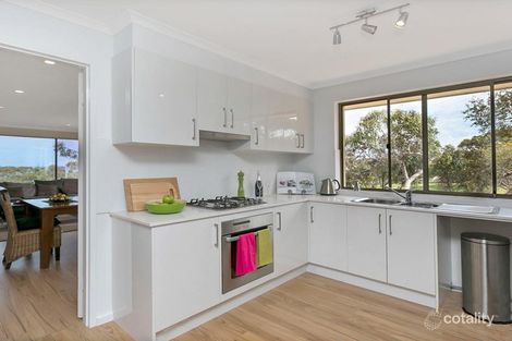 Property photo of 2 Thermopylae Crescent Hallett Cove SA 5158