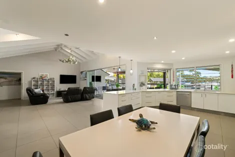Property photo of 4 Maroochy Waters Drive Maroochydore QLD 4558