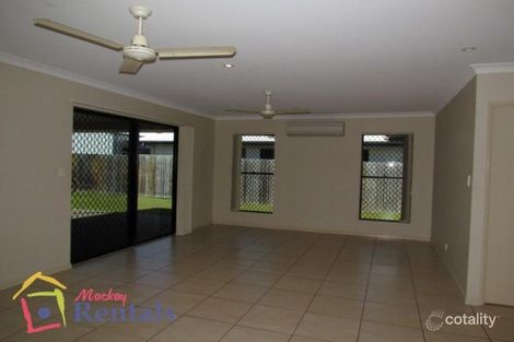 Property photo of 89 Pacific Drive Blacks Beach QLD 4740
