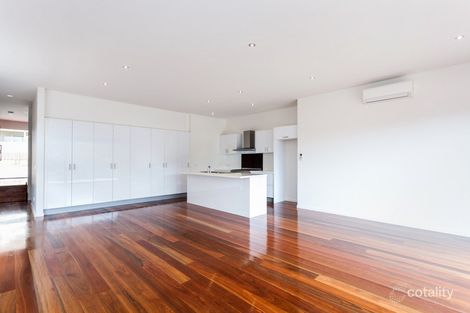 Property photo of 2/3 Moonah Place Torquay VIC 3228