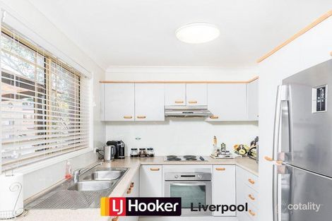 Property photo of 2/13 Clune Close Casula NSW 2170