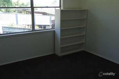 Property photo of 21 Niela Crescent Myrtleford VIC 3737