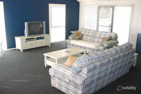 Property photo of 5 Bruce Avenue Surf Beach VIC 3922