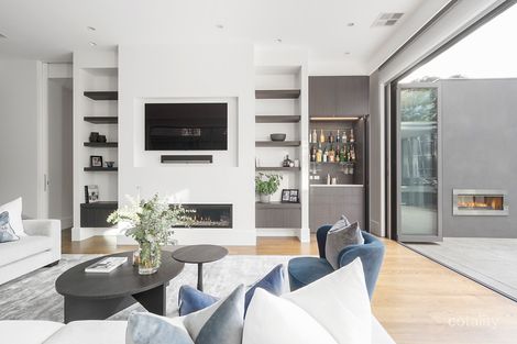 Property photo of 2/11 Leura Grove Hawthorn East VIC 3123
