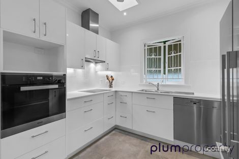 Property photo of 44 Goldsbrough Road Taringa QLD 4068