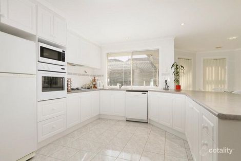 Property photo of 9 Plymtree Court Narre Warren South VIC 3805