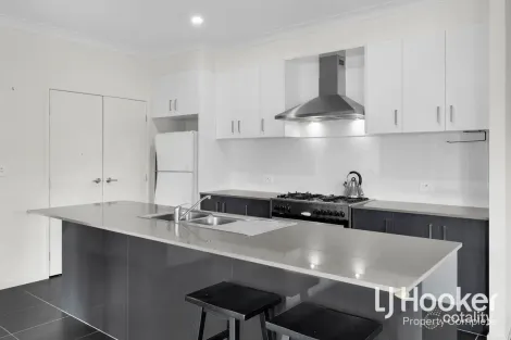 Property photo of 10 Breccia Street Yarrabilba QLD 4207
