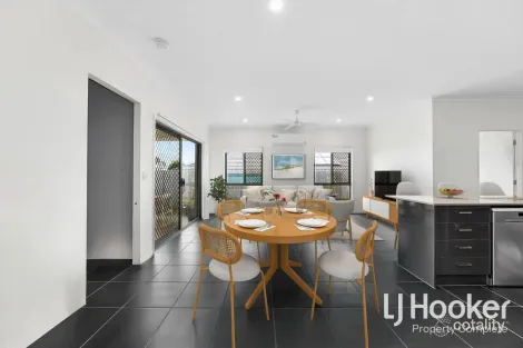 Property photo of 10 Breccia Street Yarrabilba QLD 4207