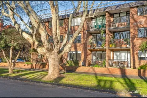 2/24 Park St, St Kilda West, VIC 3182