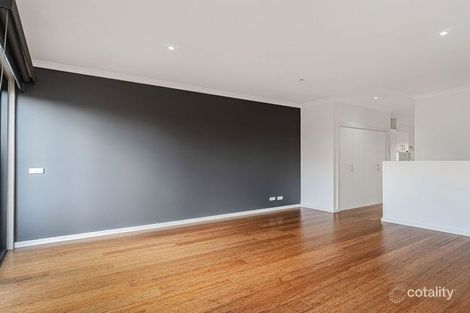 Property photo of 11B Huntington Drive Craigieburn VIC 3064