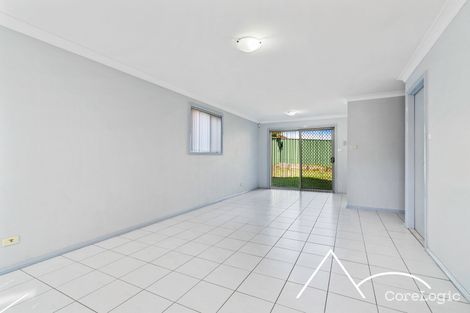 2/1 Wickfield Cct, Ambarvale, NSW 2560