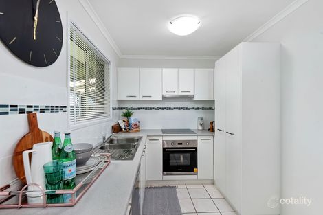 Property photo of 31 Rinto Drive Eagleby QLD 4207