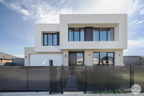 18 Fawcett Rd, Lucas, VIC 3350