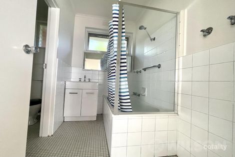 Property photo of 8/15 Rosedale Avenue Glen Huntly VIC 3163