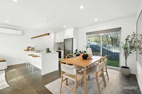 Property photo of 33 Resolution Street Warrane TAS 7018