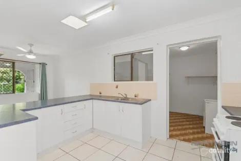 Property photo of 30 Ruby Round Kelso QLD 4815