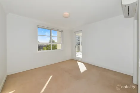 Property photo of 45/17 Orchards Avenue Breakfast Point NSW 2137