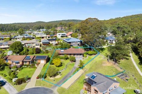 Property photo of 10 Tarourga Place Dalmeny NSW 2546