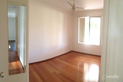 Property photo of 5 Hawk Place Craigie WA 6025