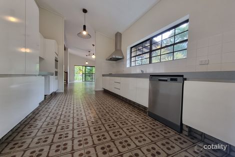 Property photo of 27 Glencairn Avenue Indooroopilly QLD 4068