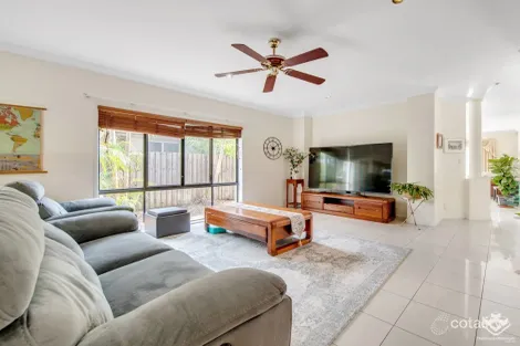 Property photo of 82 Sinnamon Road Sinnamon Park QLD 4073