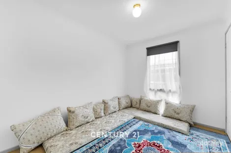 Property photo of 28 Collins Crescent Berwick VIC 3806