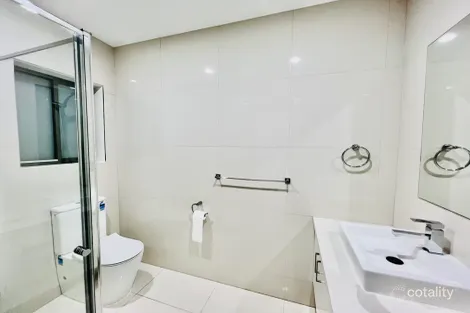 Property photo of 5 Lagoon Drive Aintree VIC 3336
