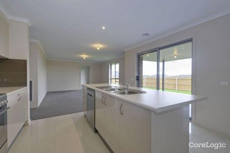 Property photo of 3 Pickering Avenue Morwell VIC 3840