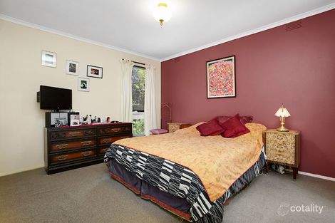 64 Roseland Gr, Doncaster, VIC 3108